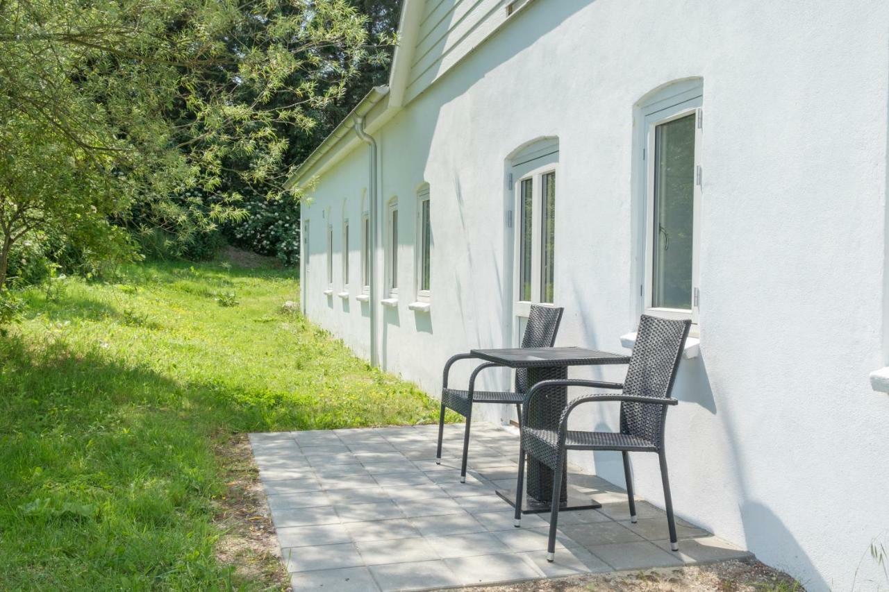 Molshojgard Appartement Knebel Buitenkant foto